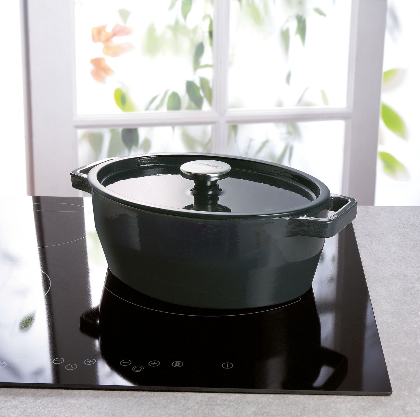 PYREX Slowcook Roasting Dish – De perfecte mix van traditie en moderne kooktalent in een ovale gietijzeren braadpan, ovenvast tot 280 °C