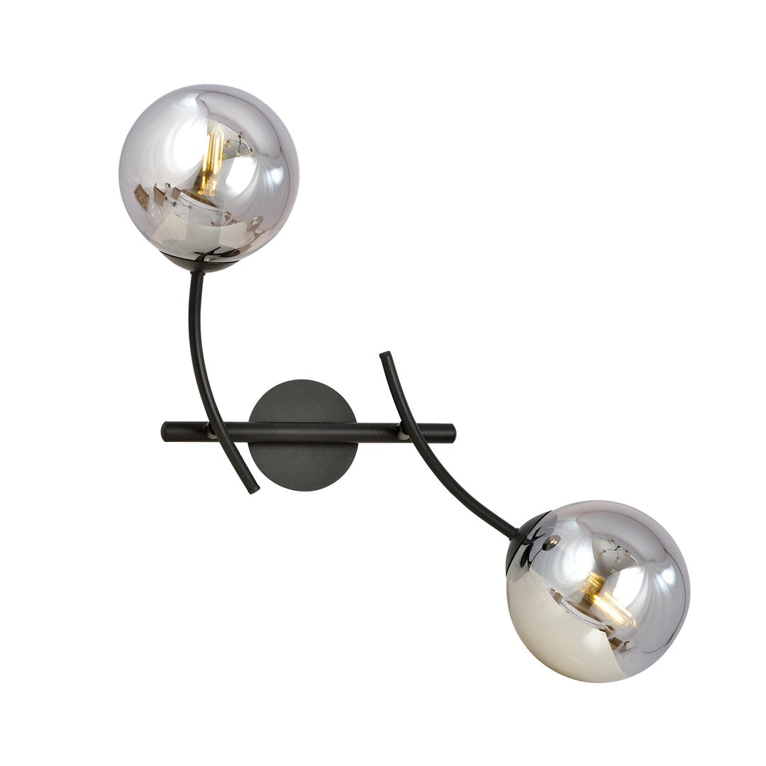 HUNTER K2 – Stijlvolle wandlamp met elegante glazen kap in modern design