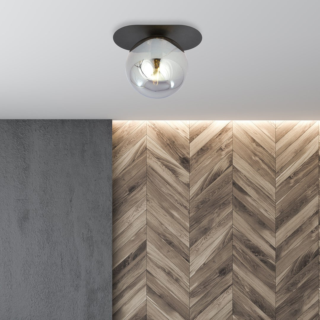 PLAZA 1 BLACK GRAFIT – Minimalistisch design met een krachtige industriële uitstraling