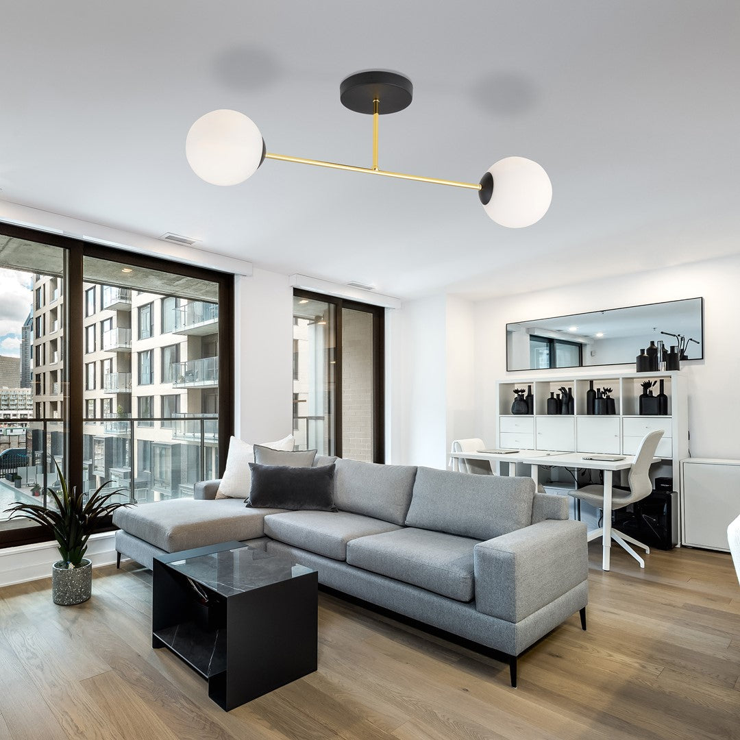 MAGNUM 2 – Luxe plafondlamp met gouden accenten en glazen kappen