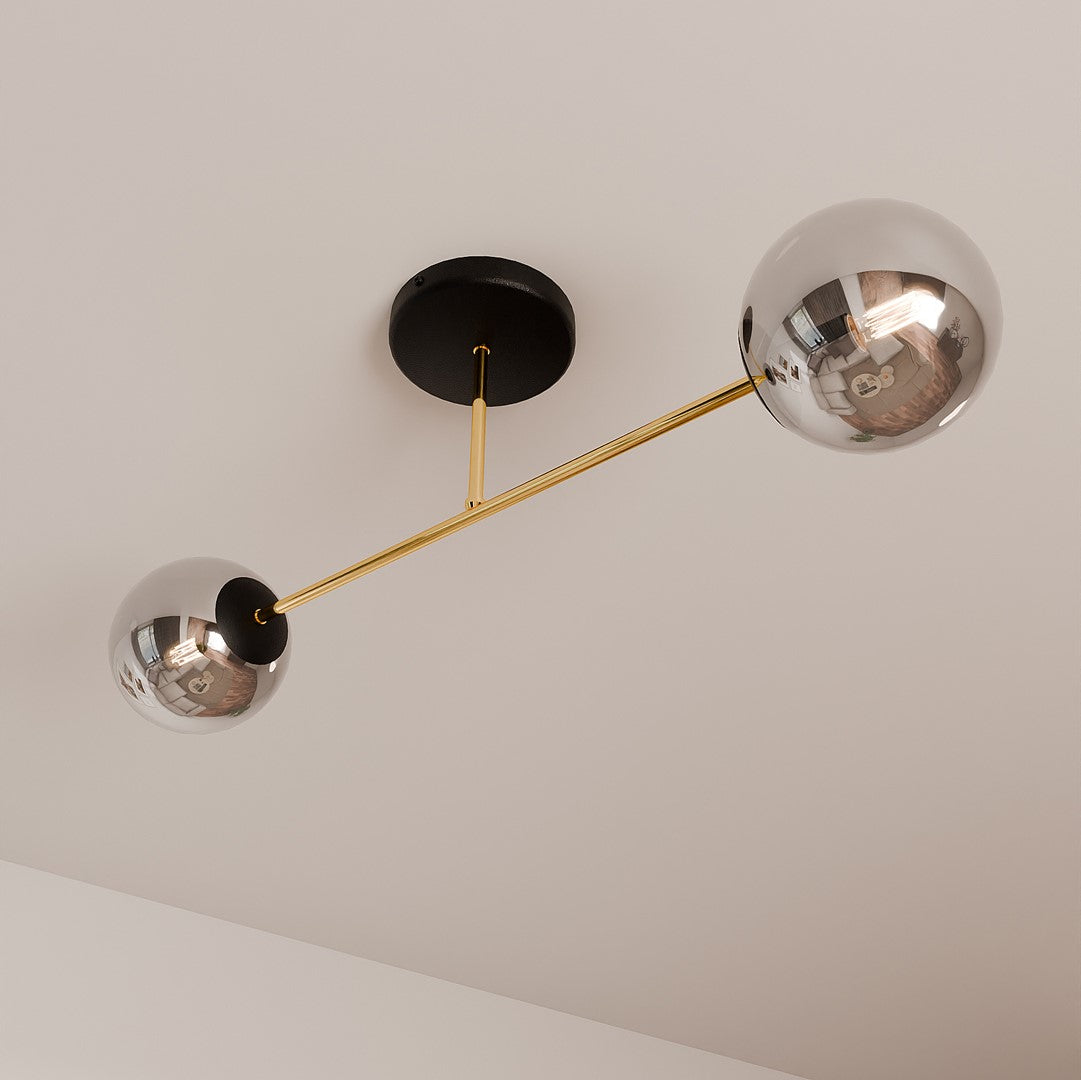 MAGNUM 2 – Verfijnde plafondlamp met goudaccenten voor een elegant modern interieur