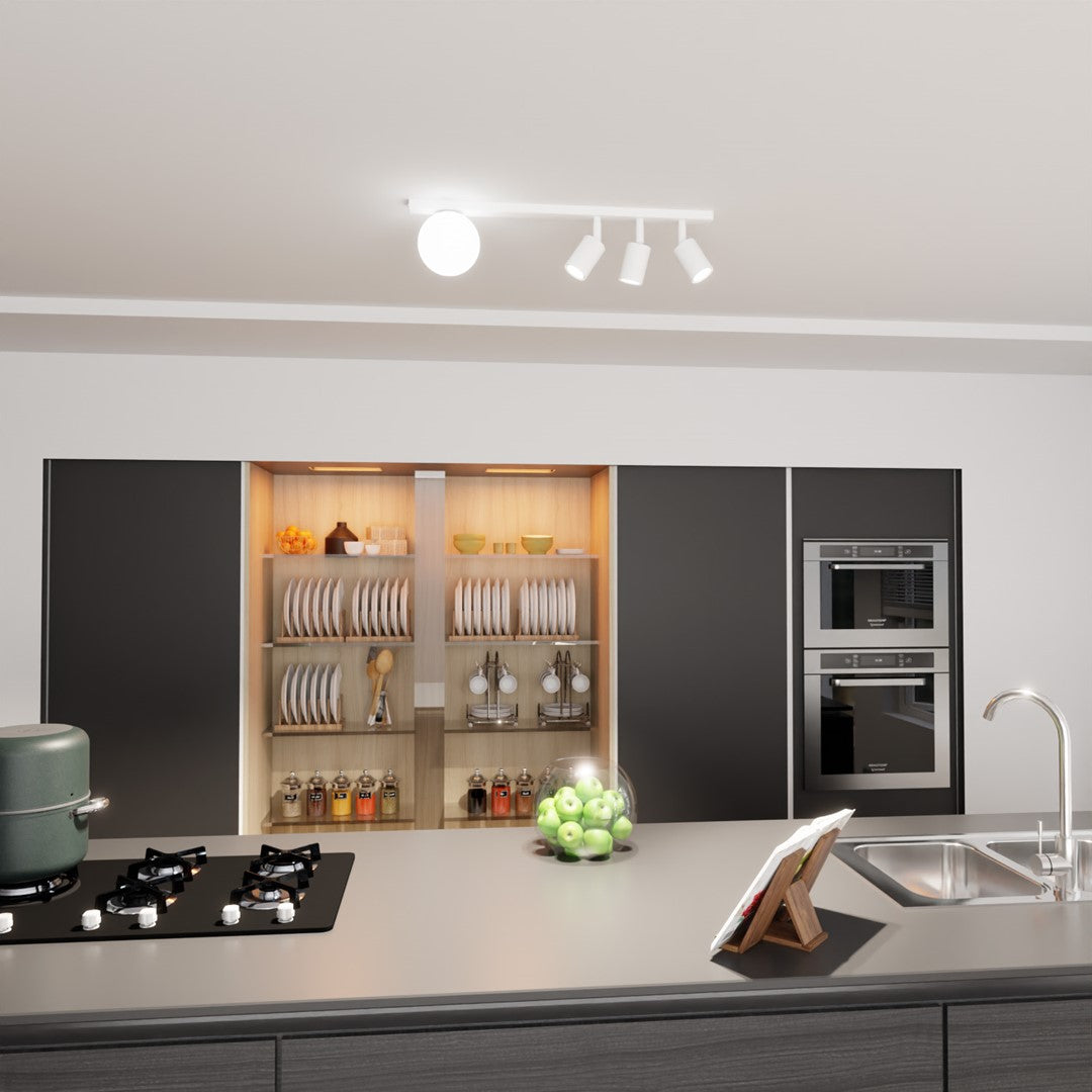 BASTER 4 White – Minimalistisch design met heldere uitstraling en veelzijdig karakter