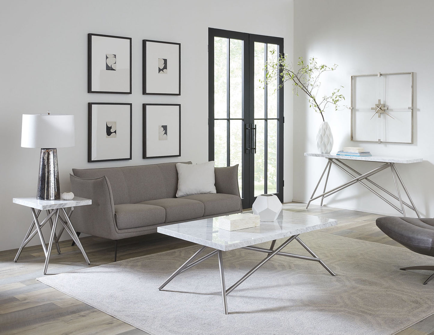 CORAL CONSOLE TABLE IN MARBLE Tijdloze Luxe met Carrara Marmer – Stijlvolle Eyecatcher voor Elke Ruimte