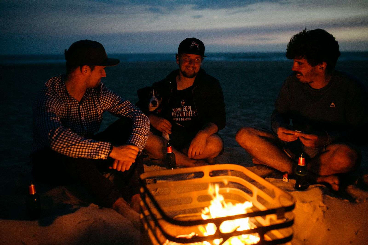 Höfats Cube Vuurkorf – Slimme 4-in-1 Vuurkorf, BBQ en Zitoplossing in Eén