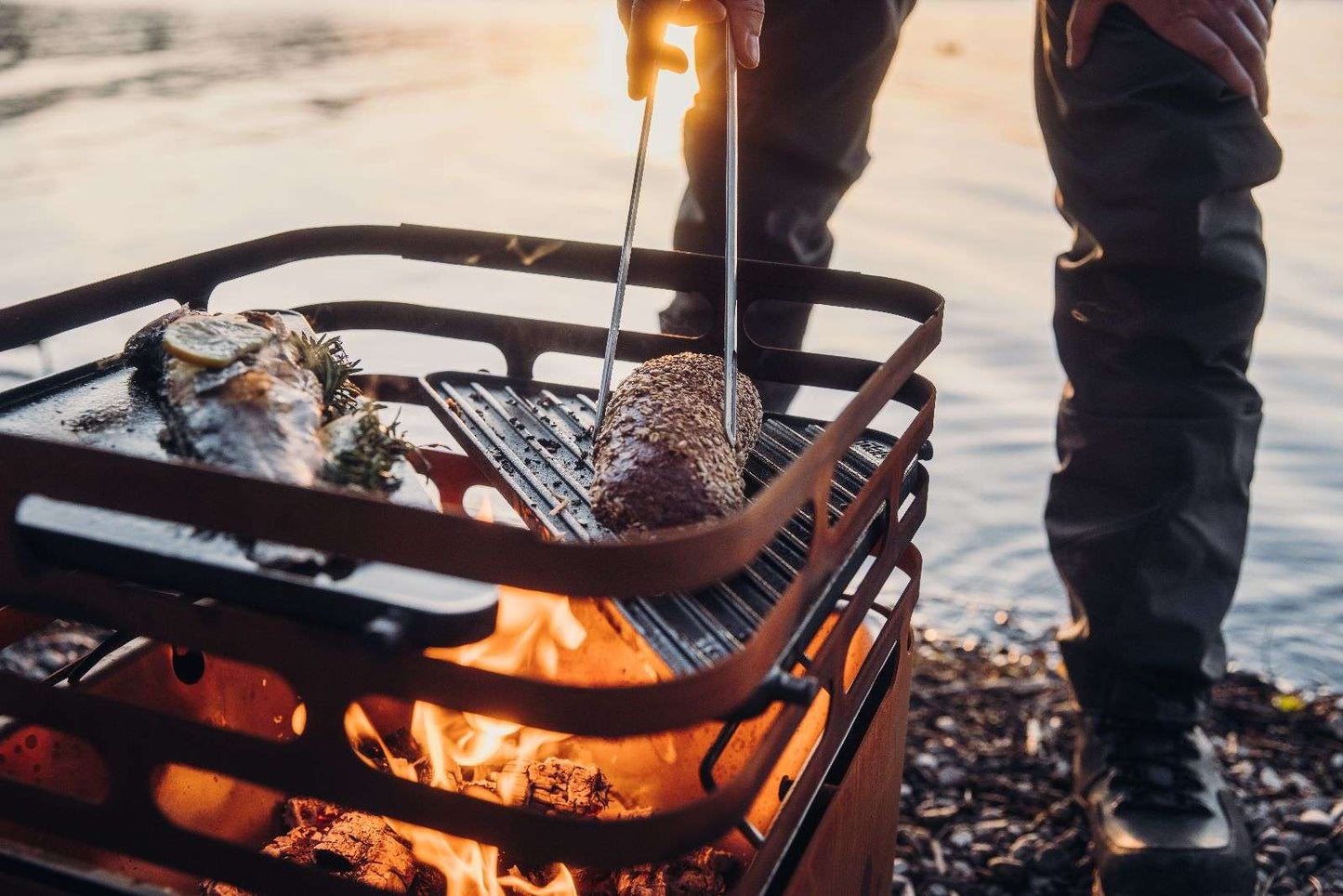 Höfats Cube Vuurkorf – Slimme 4-in-1 Vuurkorf, BBQ en Zitoplossing in Eén