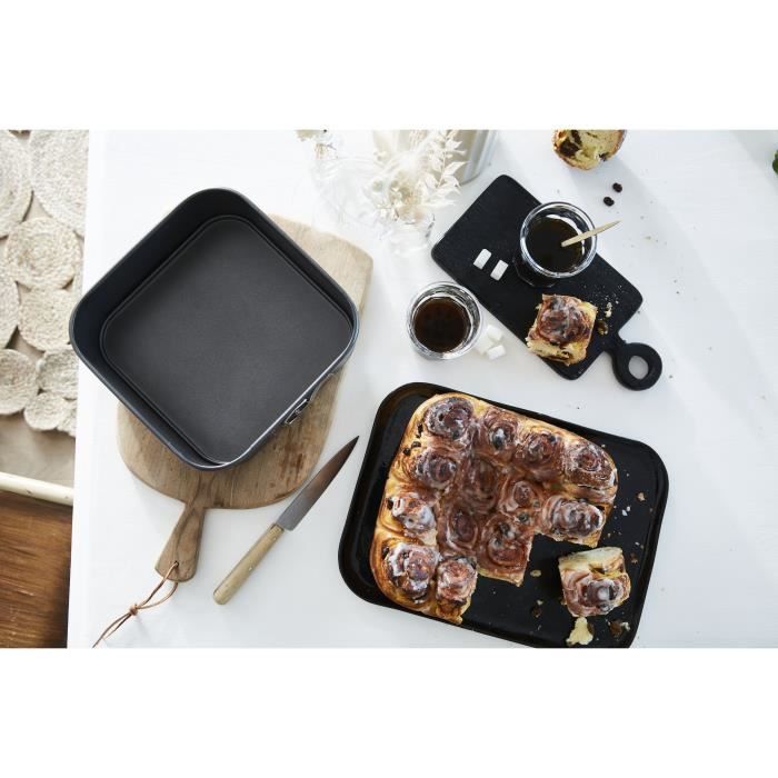 Vierkante Bakvorm met Poppen – 22×22×7 cm voor Suikerwerk en Zoete Delicatessen