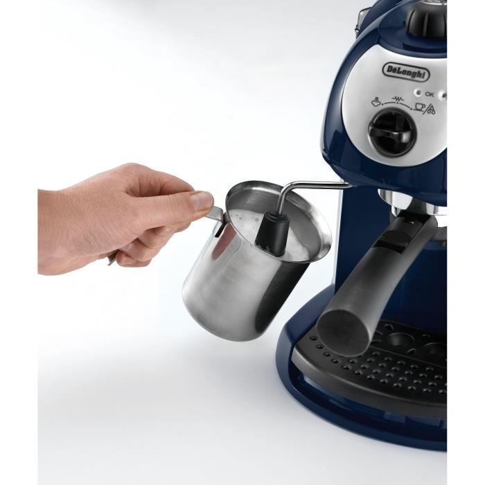 DE’LONGHI EC191CD Klassieke Espressomachine – Tijdloze espresso-ervaring in elegant middernachtblauw