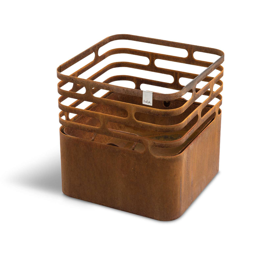 HÖFATS Cube Vuurkorf – Strak Duits Design met Multifunctioneel Karakter