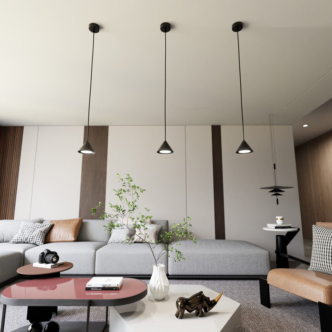 ELIT 1 Black – Minimalistische hanglamp met luxe gouden kernaccent