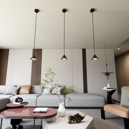 ELIT 1 Black – Minimalistische hanglamp met luxe gouden kernaccent