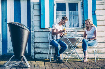 HÖFATS CONE – De eerste houtskoolbarbecue met instelbare warmte voor ultieme controle en sfeer
