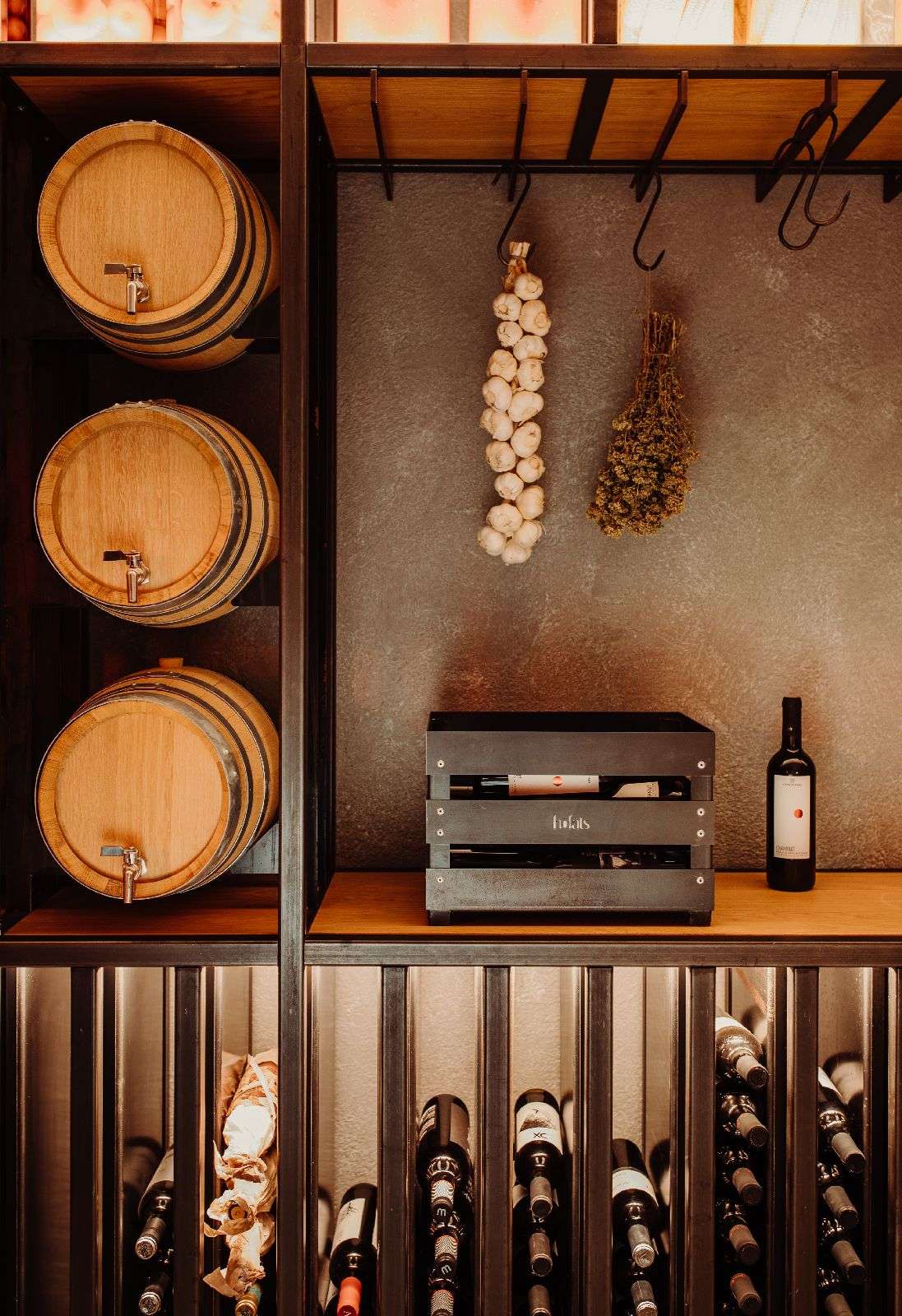 Höfats Crate Vuurkorf – Multifunctioneel Krat voor Vuur, BBQ en Zitcomfort