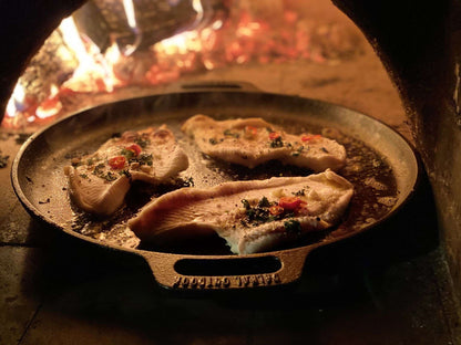 Valhal Outdoor Platte Skillet – Gietijzeren Plancha voor Binnen & Buiten