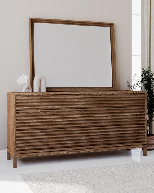 TANNER SIX DRAWER ASH WOOD DRESSER IN ROUX Japandi Stijlvol en Functioneel – Rustgevende Ladekast in Warm Essenhout